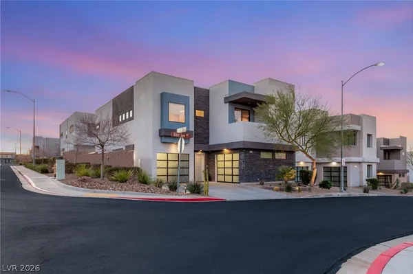 $800,000 | 229 Glen Lee Street, Henderson, NV 89012