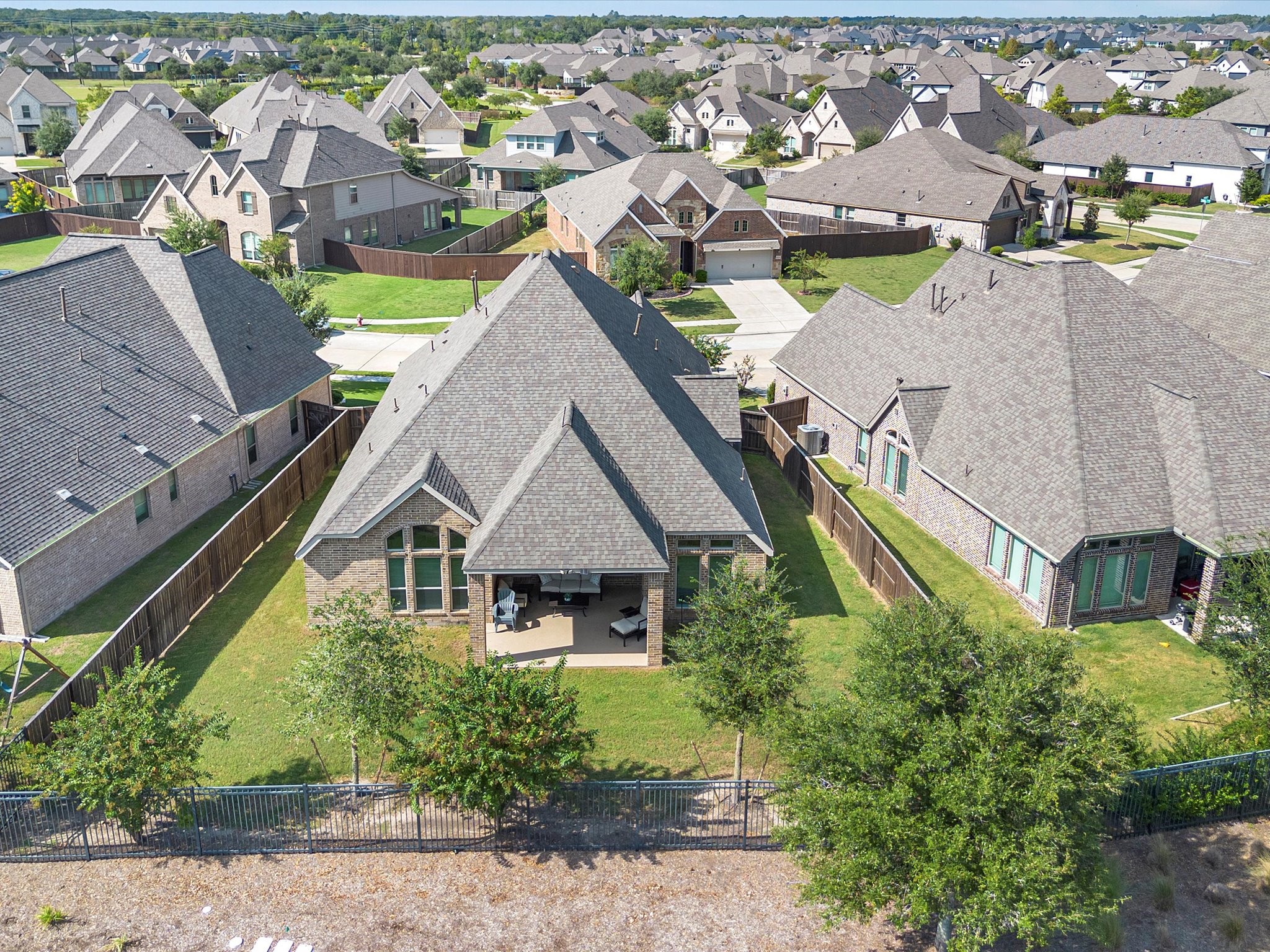 10135 Napier Drive Rosharon, TX 77583 - Photo 29 of 36