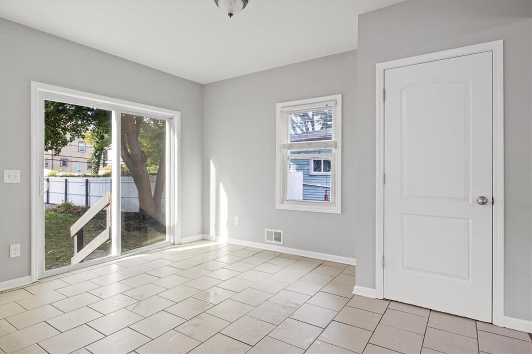 81 Leander Road Rochester, NY 14612 - Photo 12 of 25