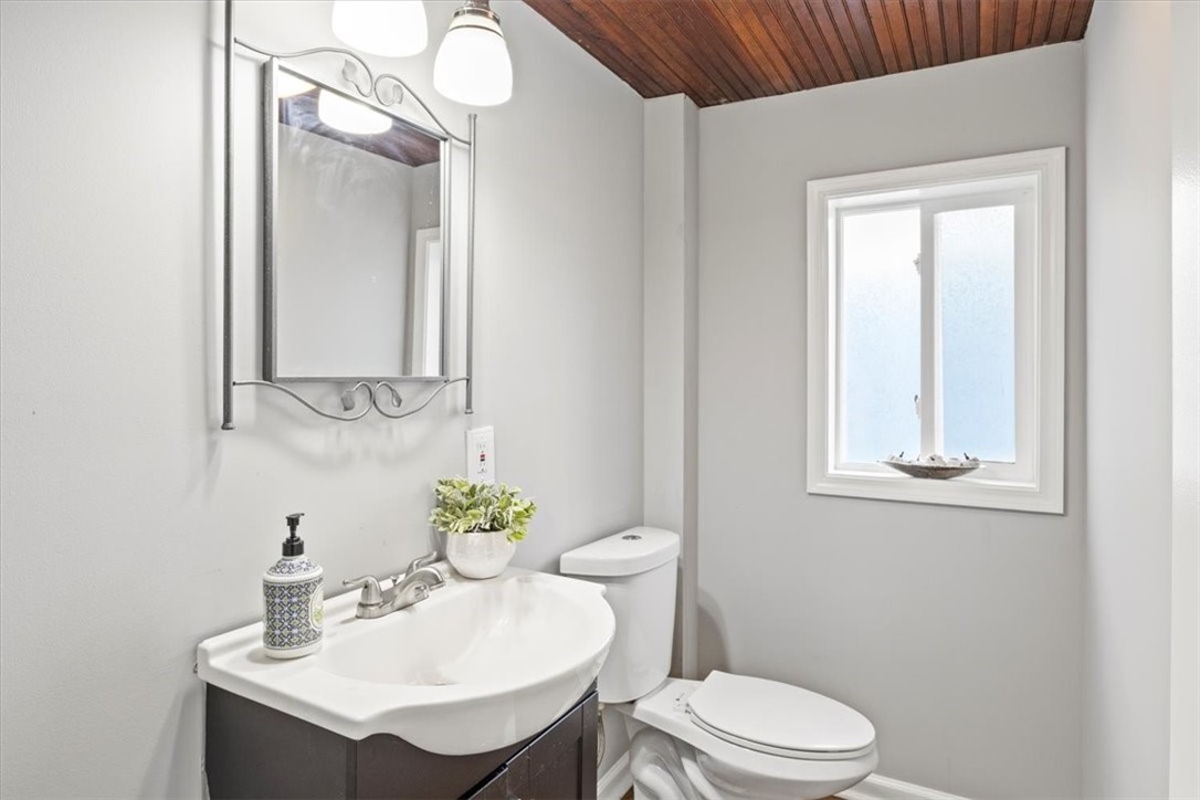 81 Leander Road Rochester, NY 14612 - Photo 14 of 25