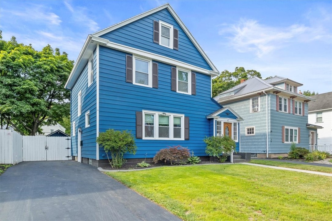 81 Leander Road Rochester, NY 14612 - Photo 2 of 25