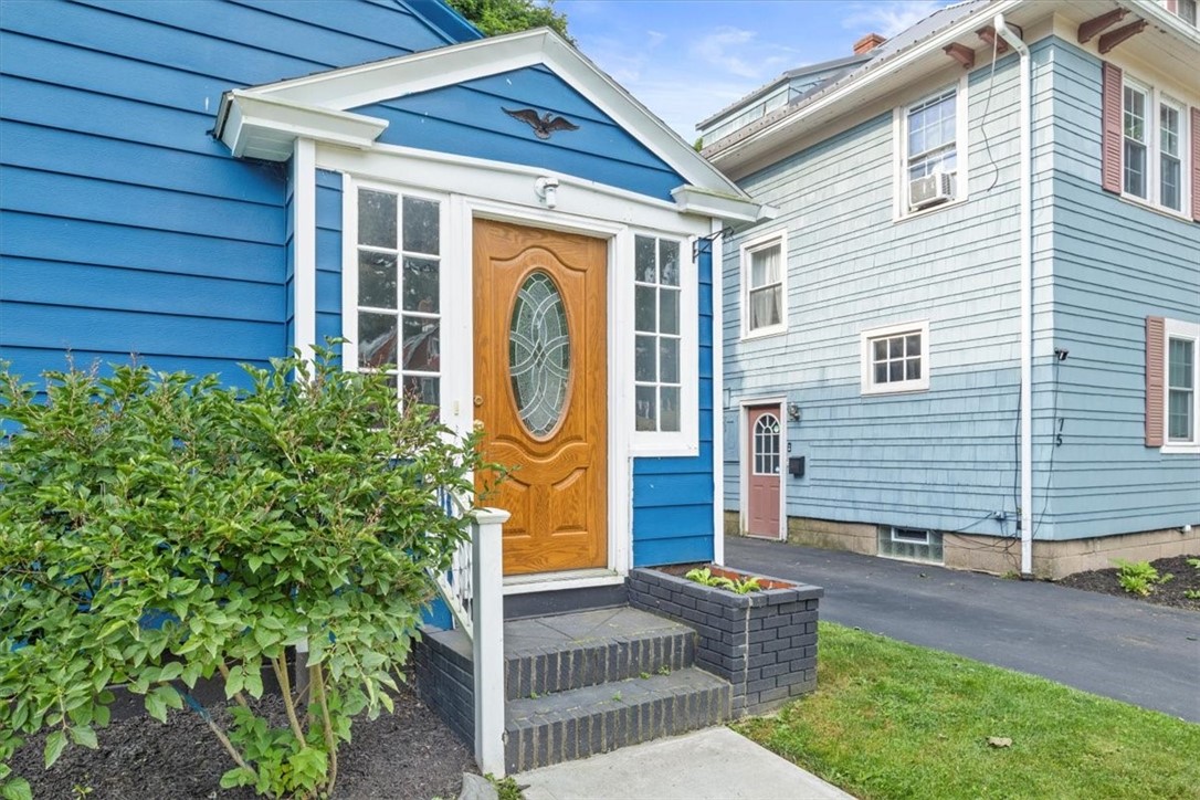 81 Leander Road Rochester, NY 14612 - Photo 3 of 25