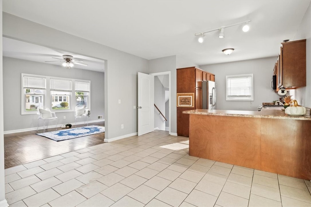 81 Leander Road Rochester, NY 14612 - Photo 8 of 25