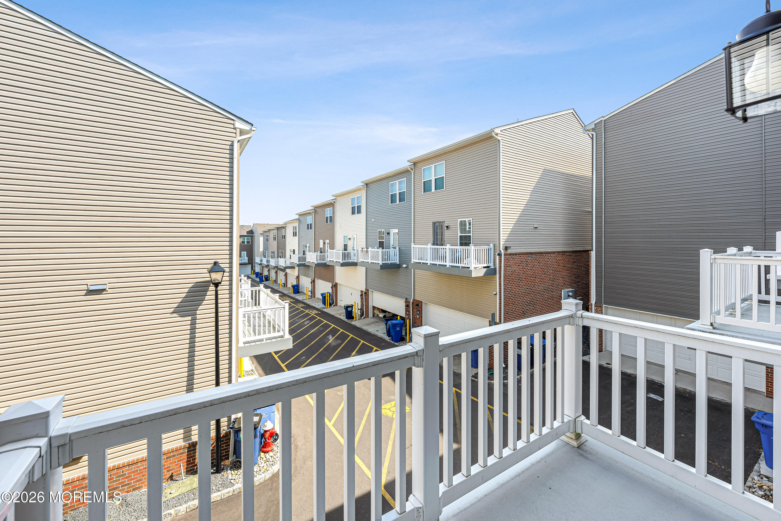 1306 English Lane, Unit 1306 Parlin, NJ 08859 - Photo 24 of 41 a view of a balcony with city view