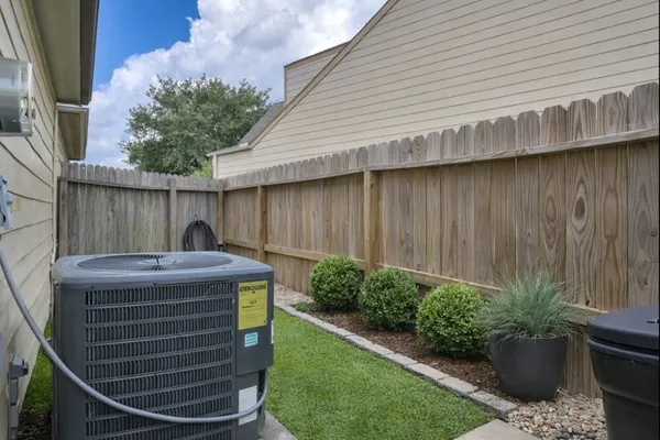 $1,900 | 3607 Cedar Flats Lane, Spring, TX 77386