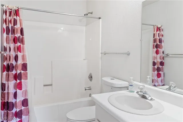 $125,000 | 2036 Mesquite Lane, Unit 103, Laughlin, NV 89029