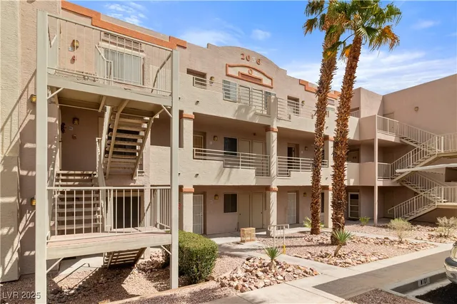 $125,000 | 2036 Mesquite Lane, Unit 103, Laughlin, NV 89029