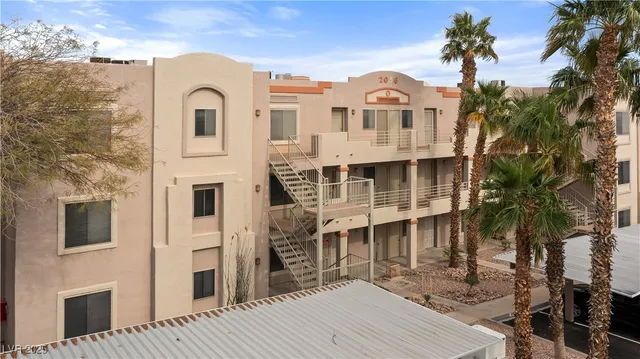 $125,000 | 2036 Mesquite Lane, Unit 103, Laughlin, NV 89029