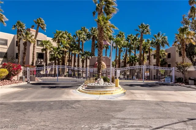$125,000 | 2036 Mesquite Lane, Unit 103, Laughlin, NV 89029