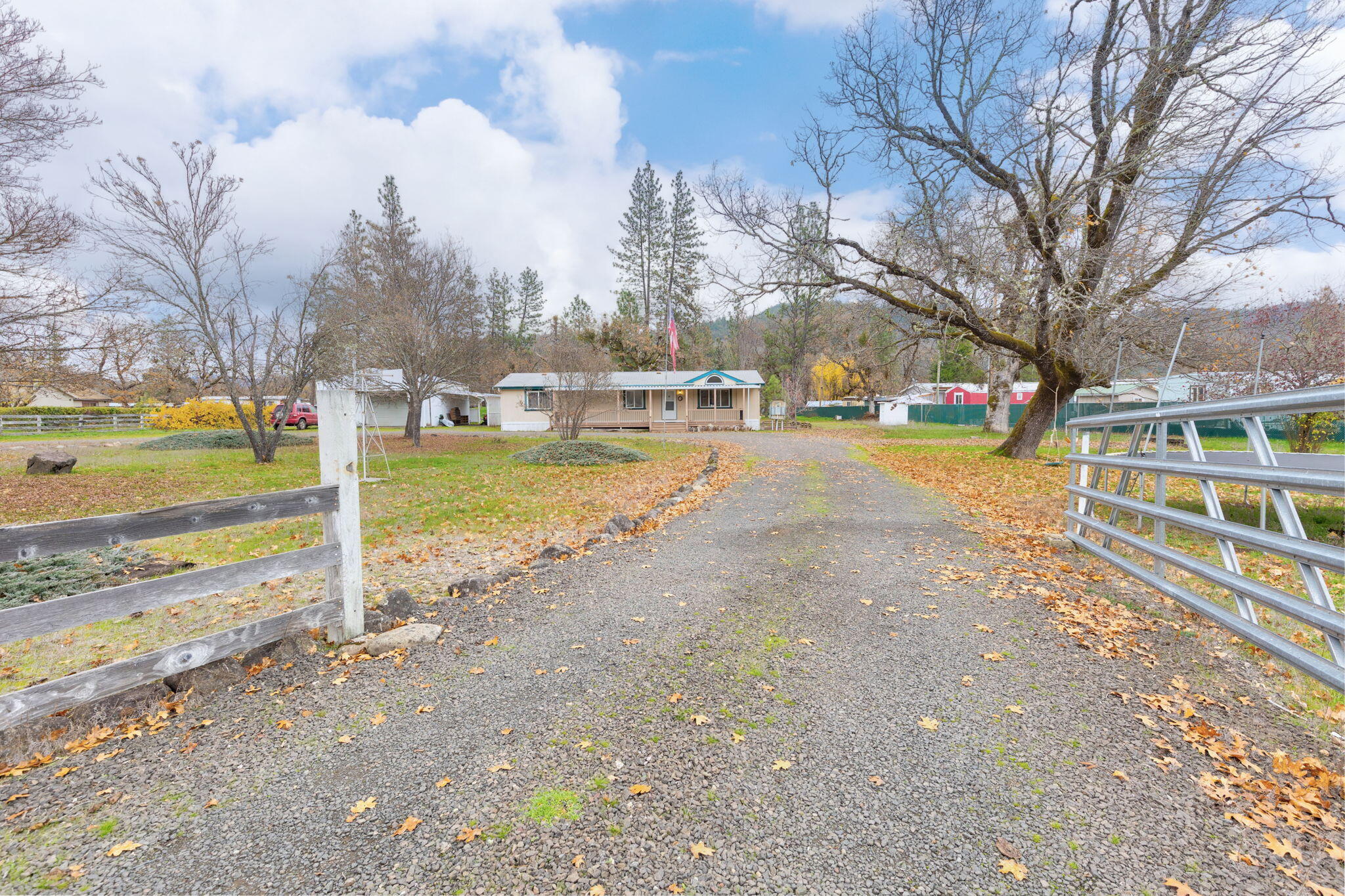 835 Ragsdale Road Trail, OR 97541 - Photo 3 of 51 3-web-or-mls-835-ragsdale-rd
