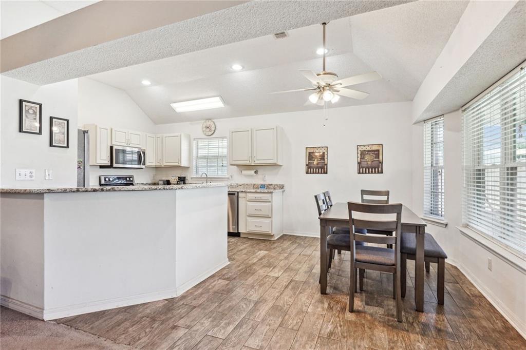 194 Moonraker Drive Slidell, LA 70458 - Photo 4 of 15