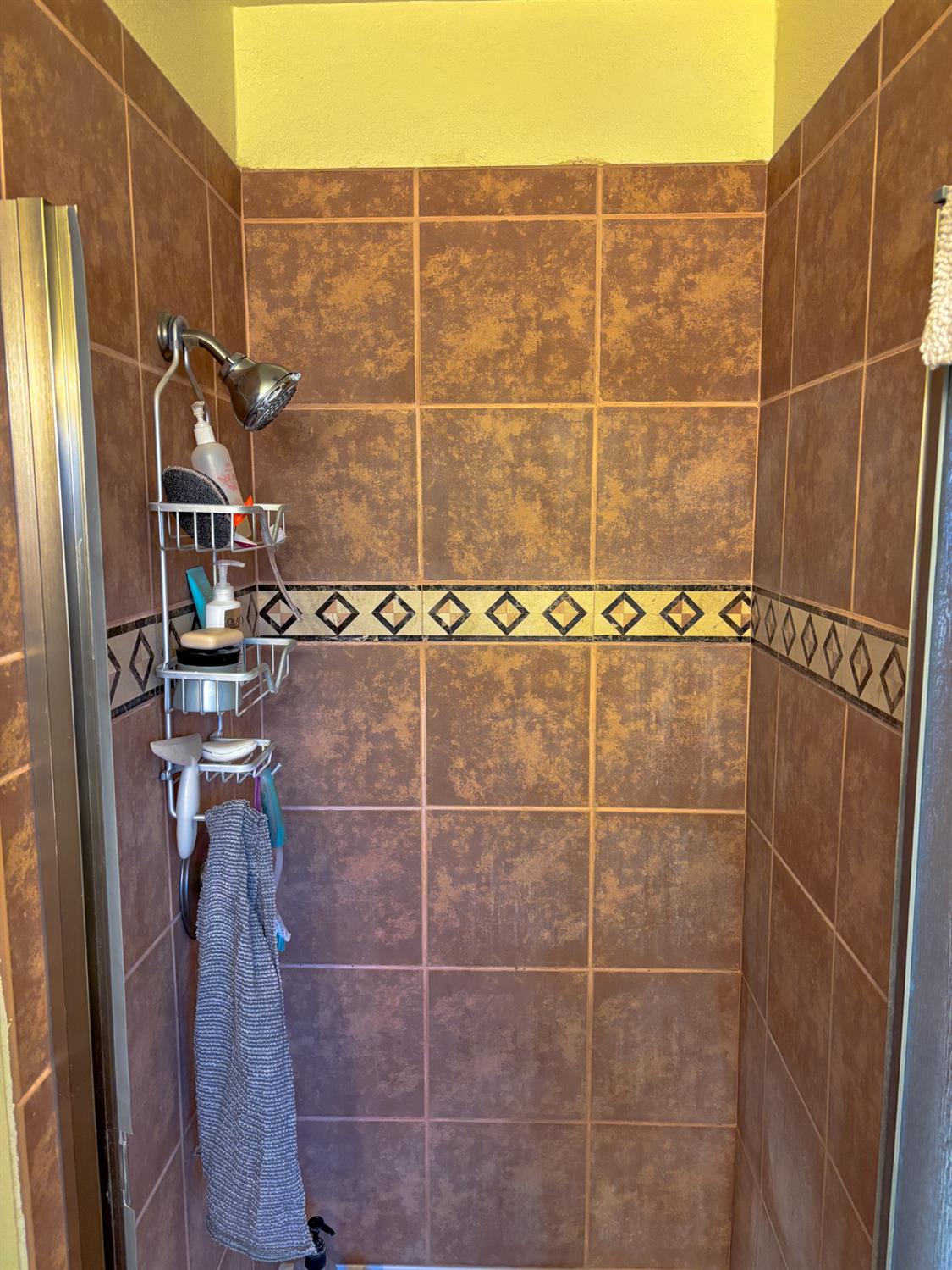 1600 Fairington Lane Modesto, CA 95355 - Photo 16 of 27