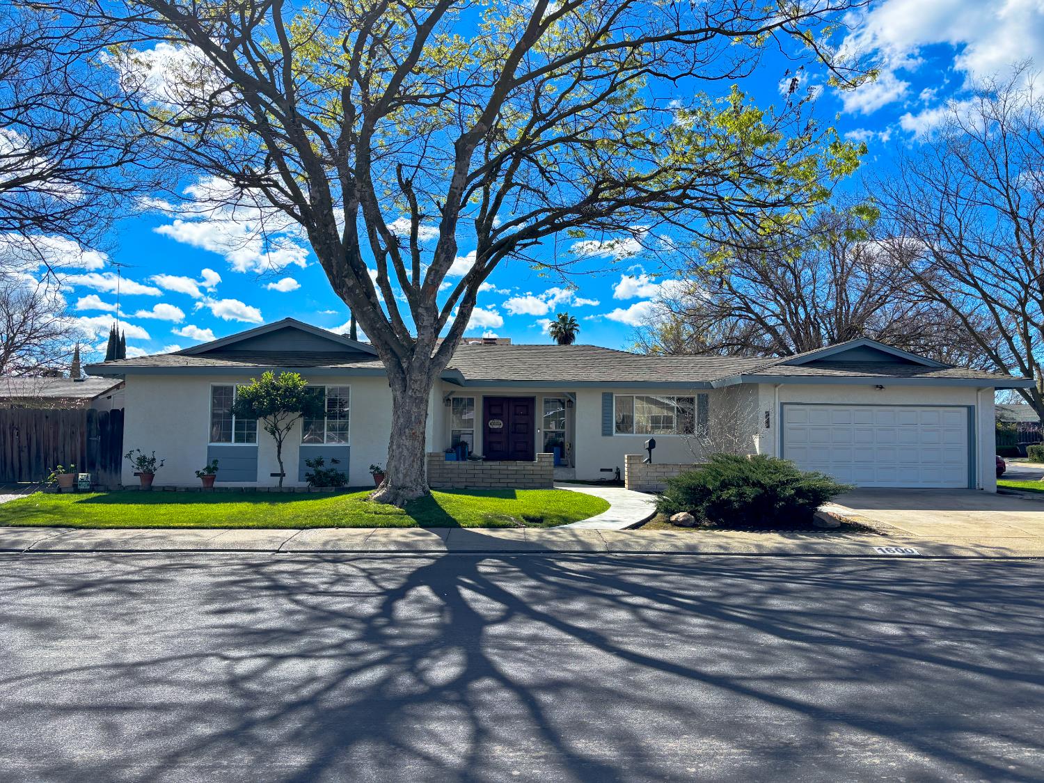 1600 Fairington Lane Modesto, CA 95355 - Photo 3 of 27