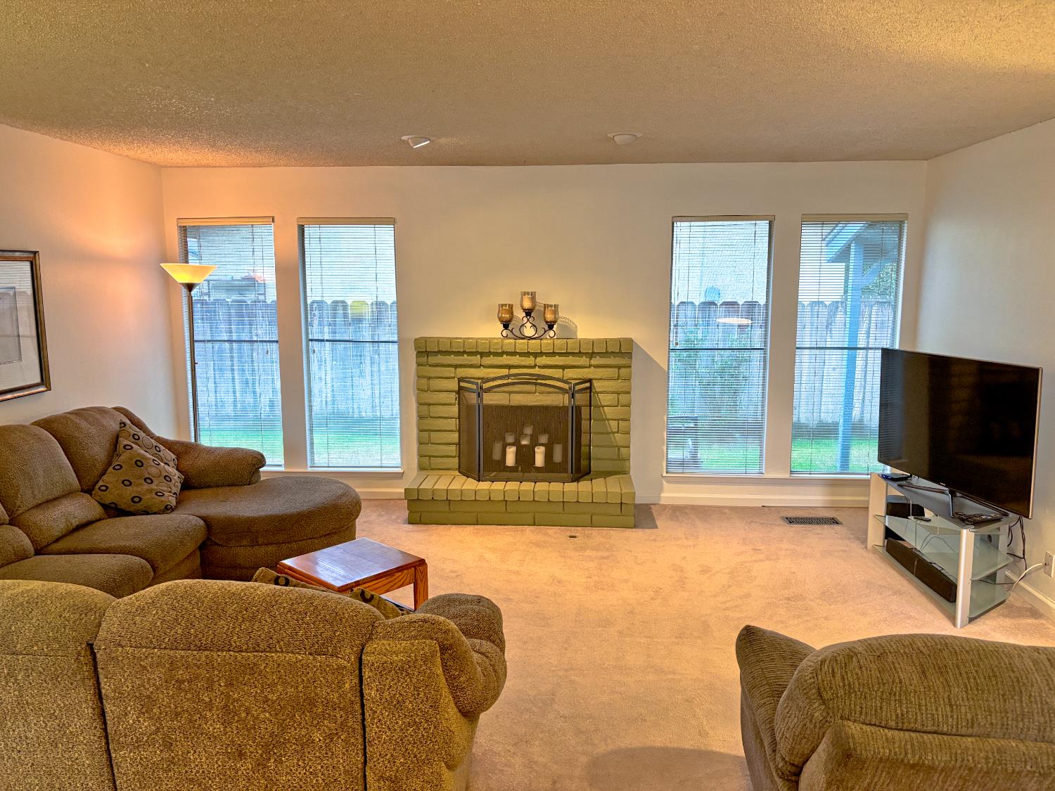 1600 Fairington Lane Modesto, CA 95355 - Photo 6 of 27