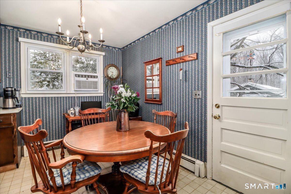 20 Brookfield Meadows Brookfield, CT 06804 - Photo 6 of 14