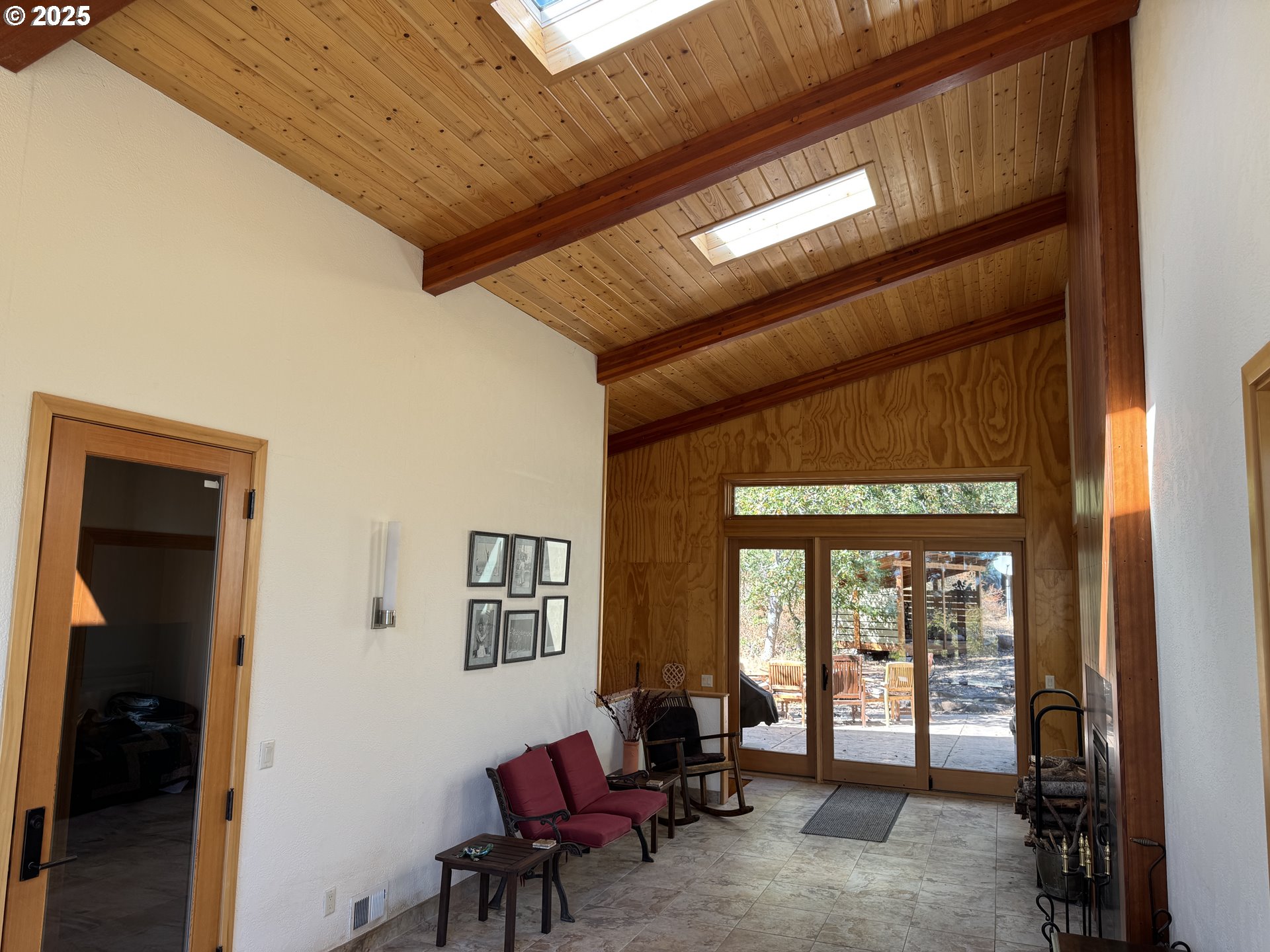 73 Long Road Wahkiacus, WA 98670 - Photo 28 of 48 Entrance/Foyer
