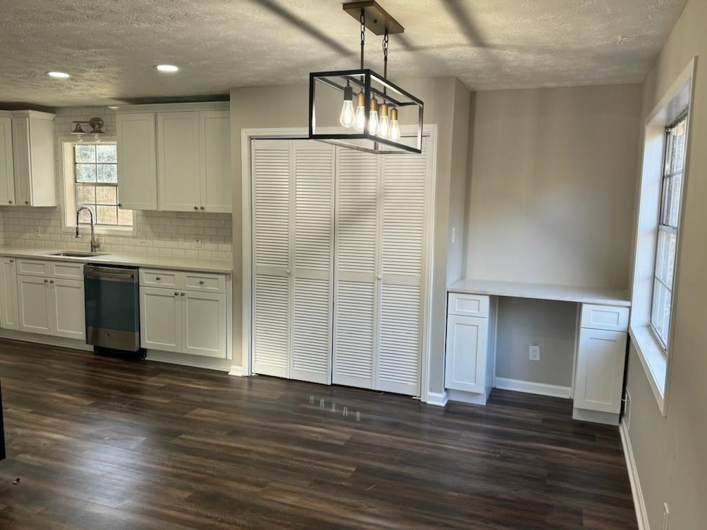 2794 Nathan Court Southwest Lilburn, GA 30047 - Photo 3 of 18