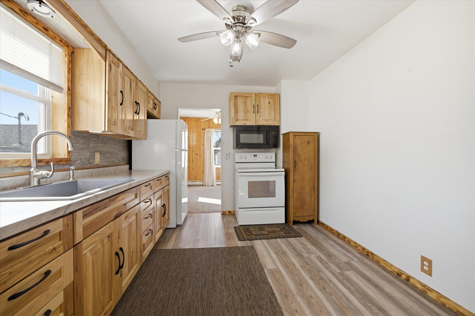 412 North 2nd Street Tower, MN 55790 - Photo 7 of 50