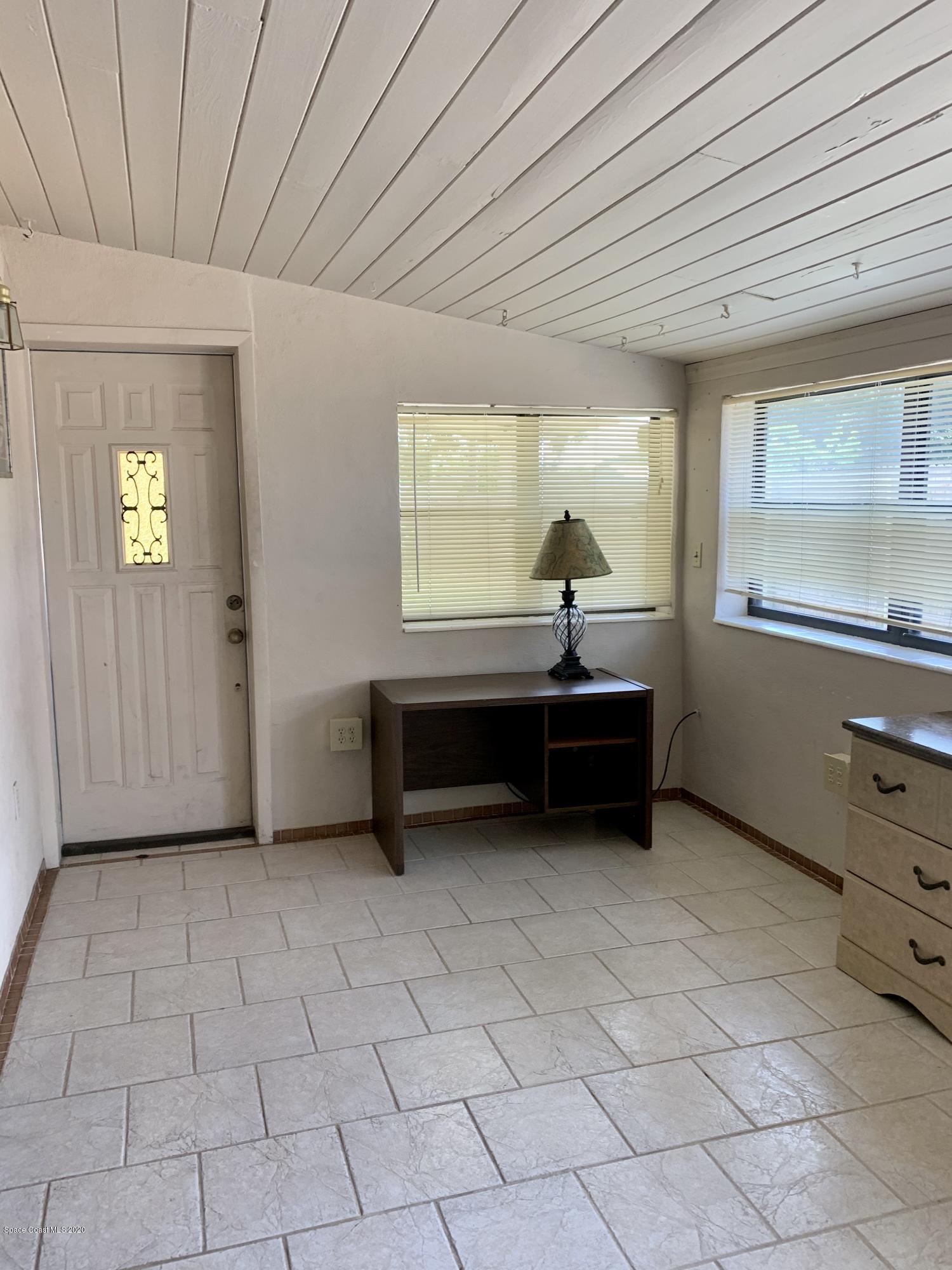 1007 Croton Road Melbourne, FL 32935 - Photo 3 of 11 Room off Front Room