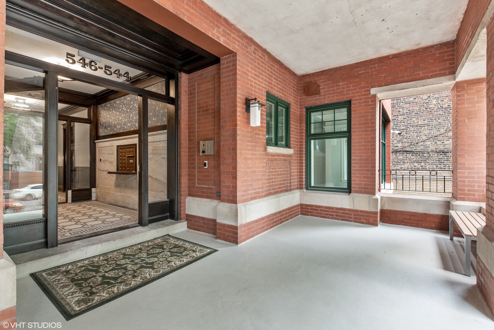 Undisclosed Address Chicago, IL 60657 - Photo 2 of 10