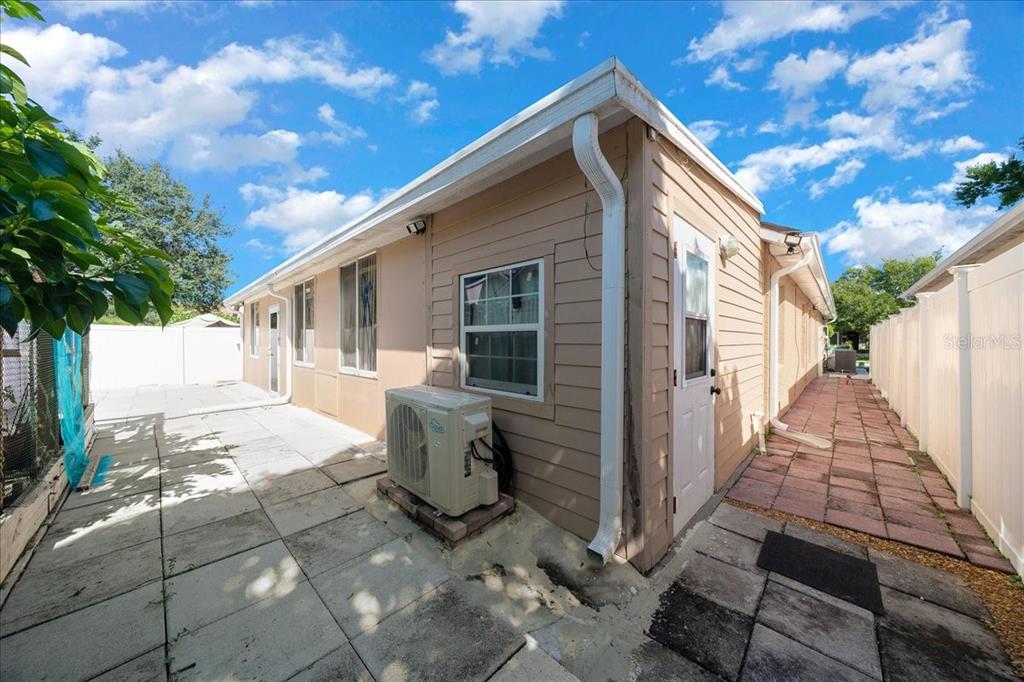 1010 Raining Meadows Lane Orlando, FL 32824 - Photo 51 of 57