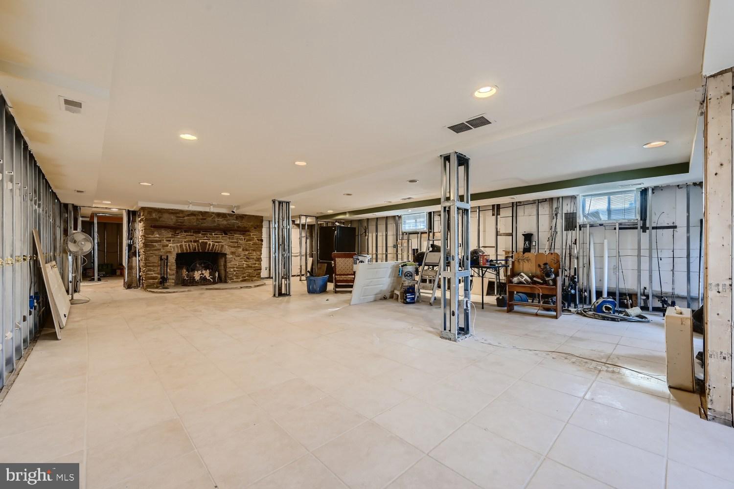 6005 Shady Spring Avenue Rosedale, MD 21237 - Photo 20 of 28