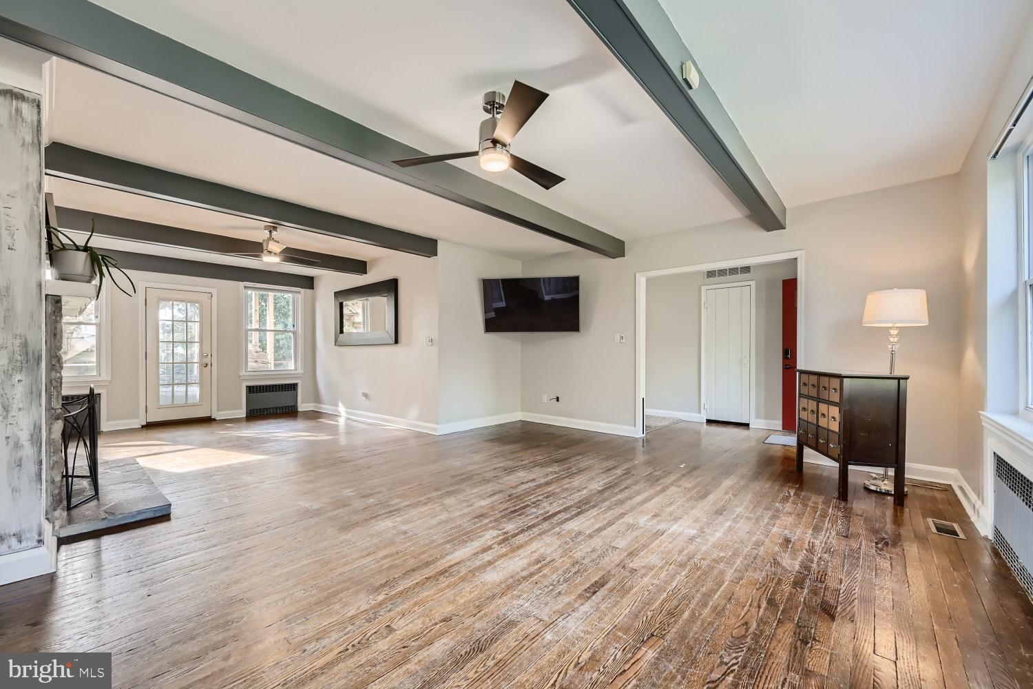 6005 Shady Spring Avenue Rosedale, MD 21237 - Photo 8 of 28