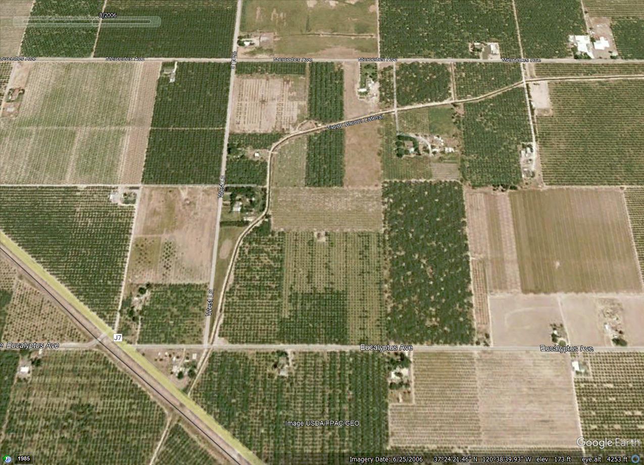 0 Eucalyptus Avenue Winton, CA 95388 - Photo 2 of 23 a bathroom with a shower