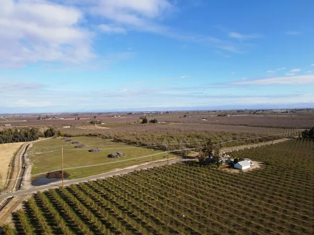 a view of an ocean beach