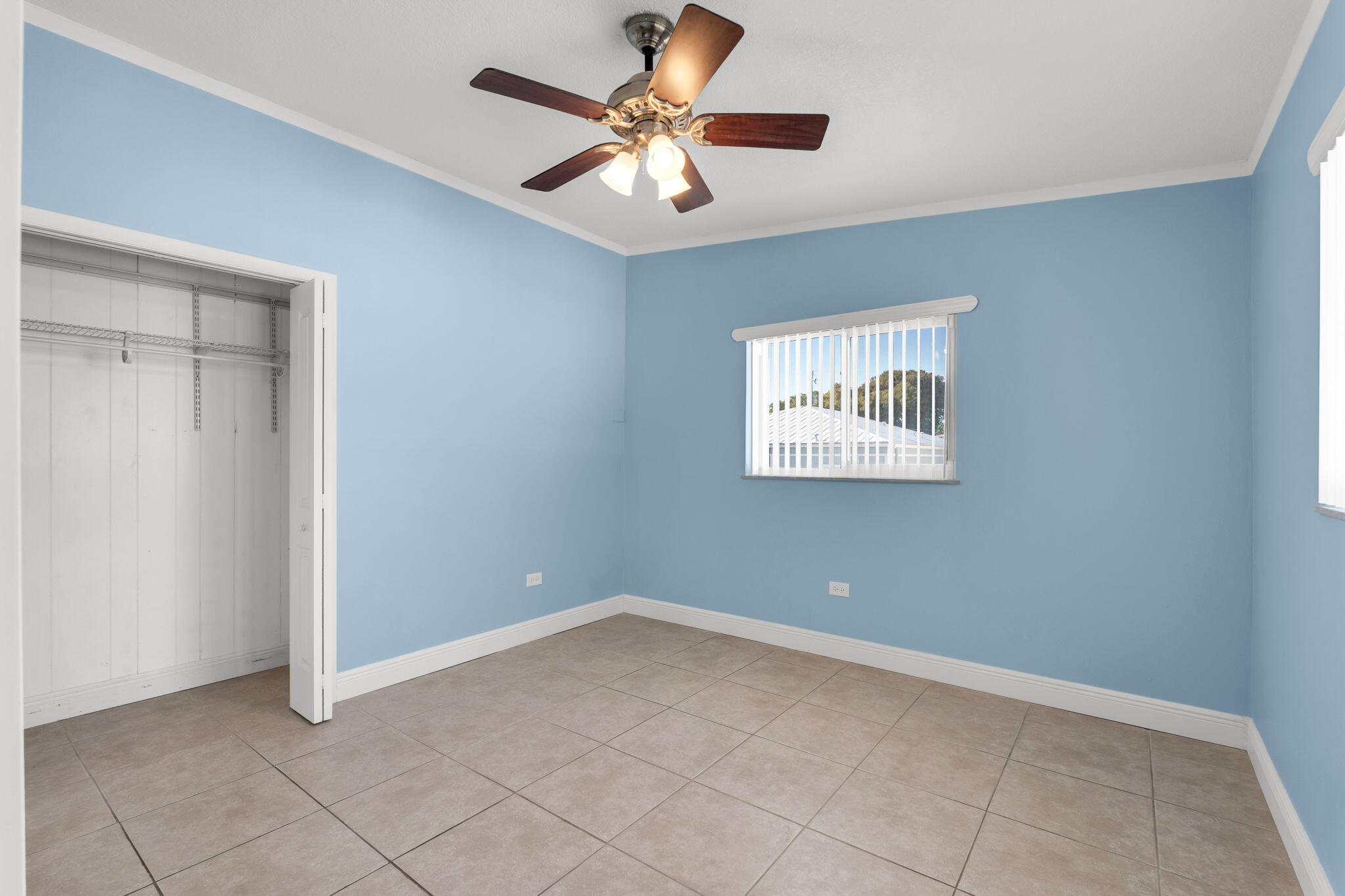 527 Sound Drive Key Largo, FL 33037 - Photo 11 of 50 a view of an empty room with a window