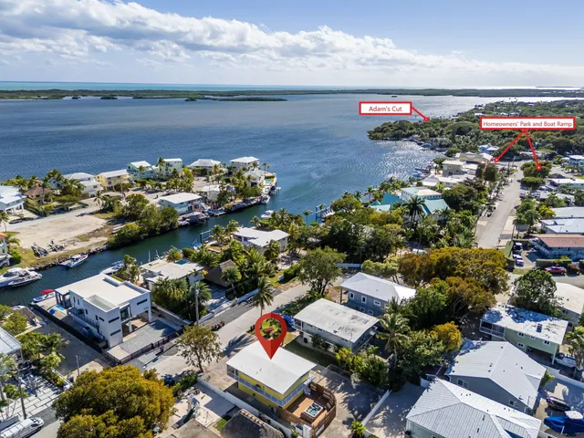 $725,000 | 527 Sound Drive, Key Largo, FL 33037