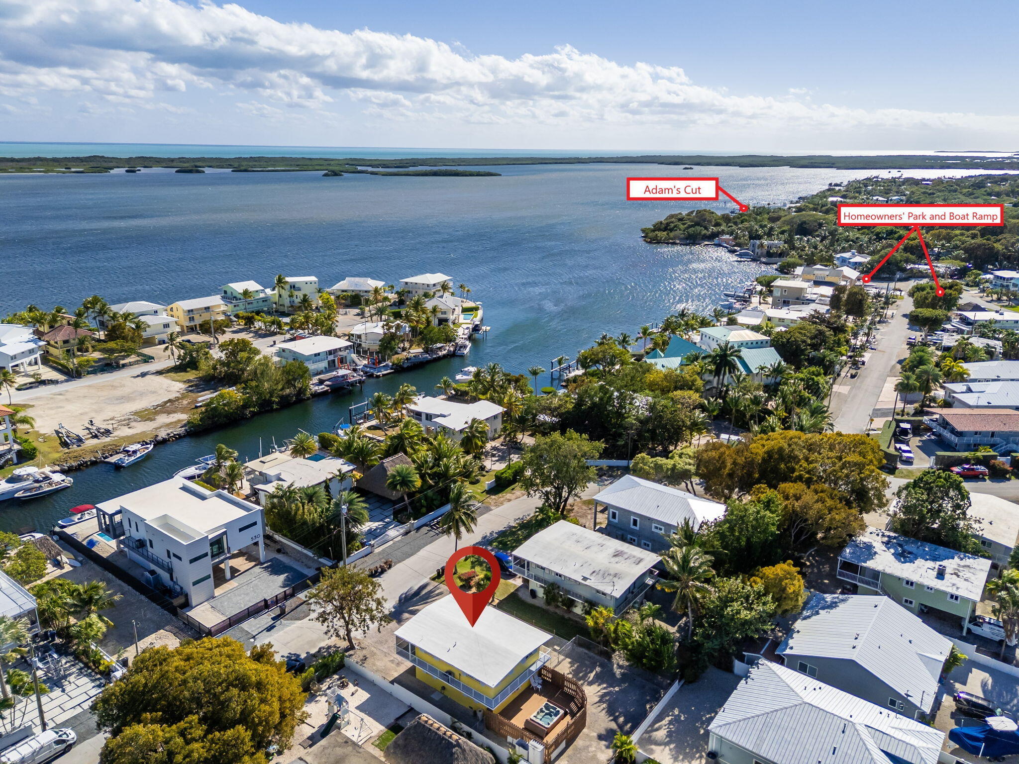 527 Sound Drive Key Largo, FL 33037 - Photo 47 of 50 an aerial view of a city