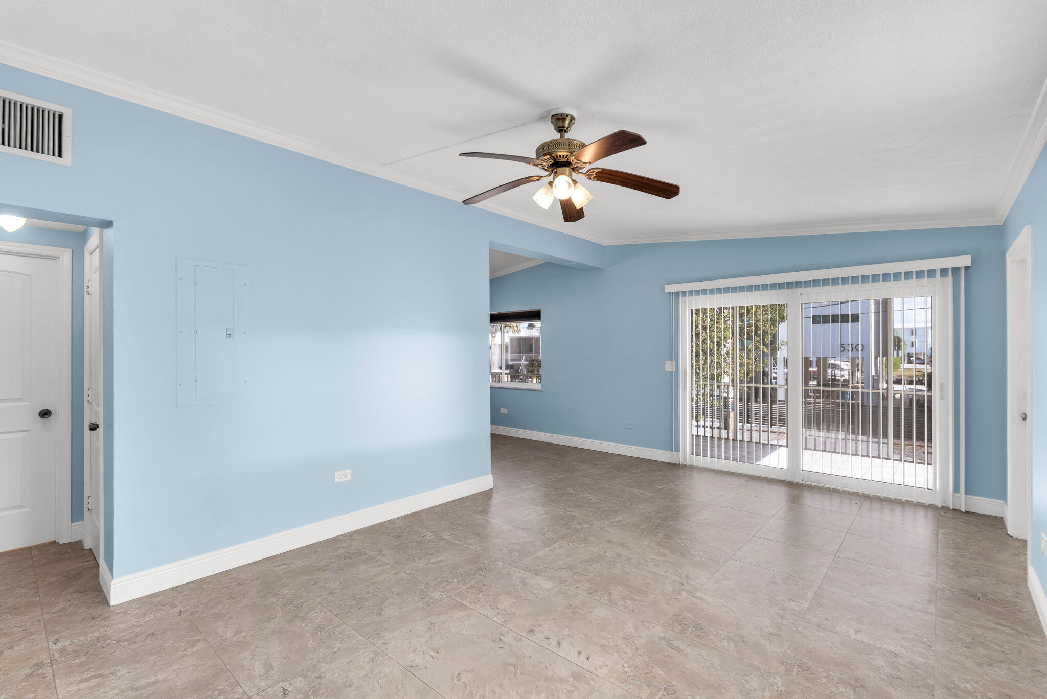 527 Sound Drive Key Largo, FL 33037 - Photo 8 of 50 a view of an empty room with a window