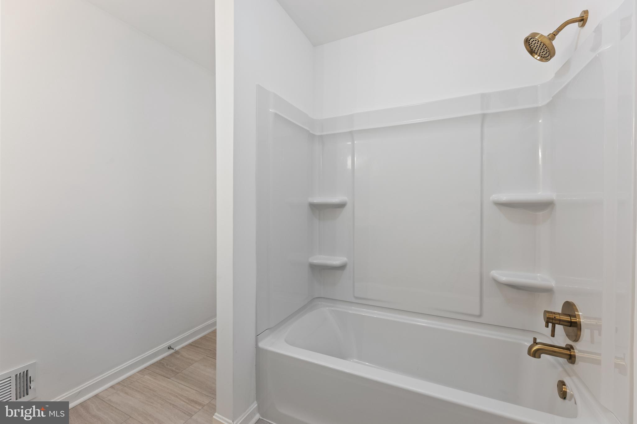 5121 Spring Branch Boulevard Dumfries, VA 22025 - Photo 19 of 39