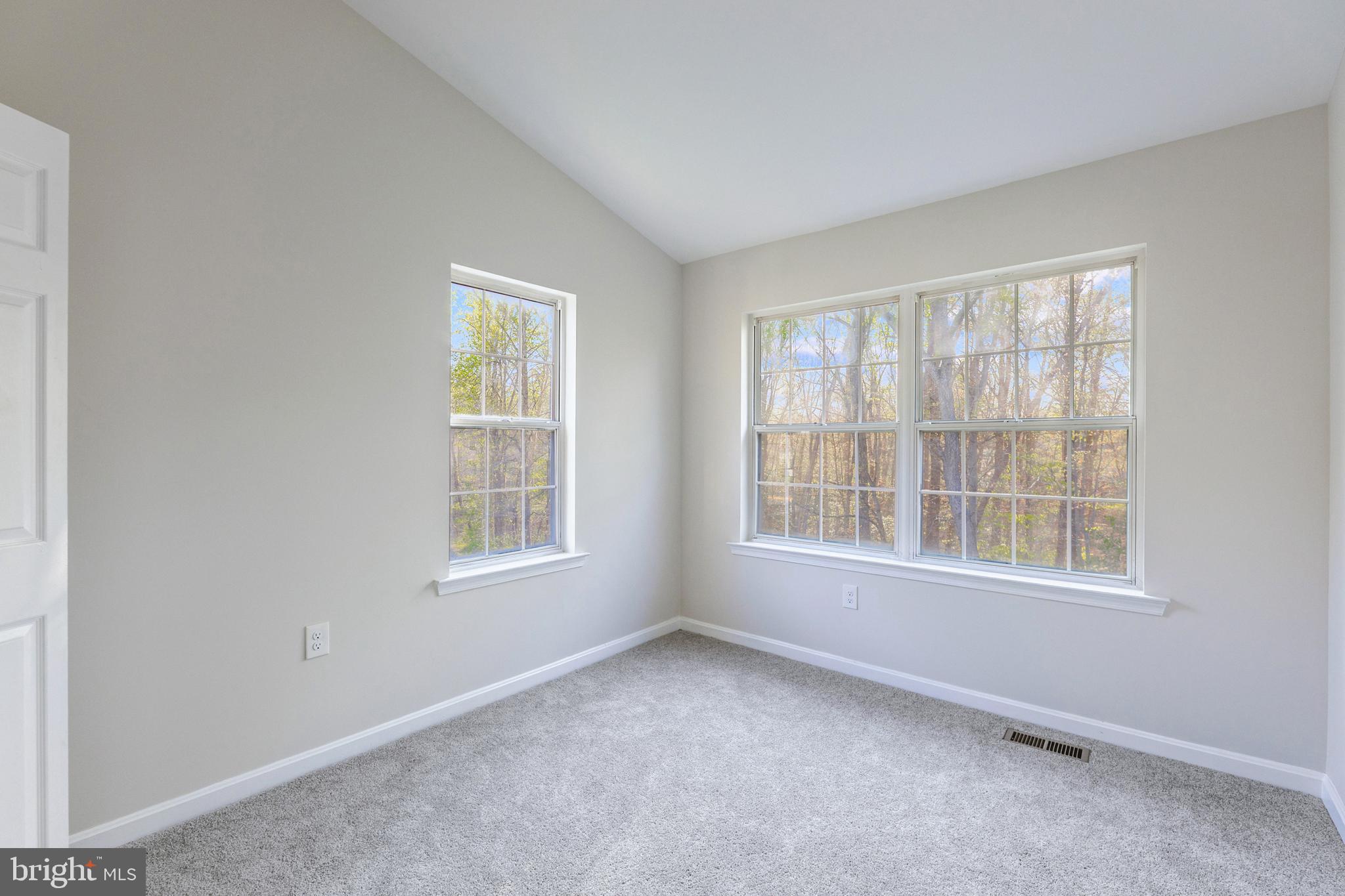 5121 Spring Branch Boulevard Dumfries, VA 22025 - Photo 20 of 39