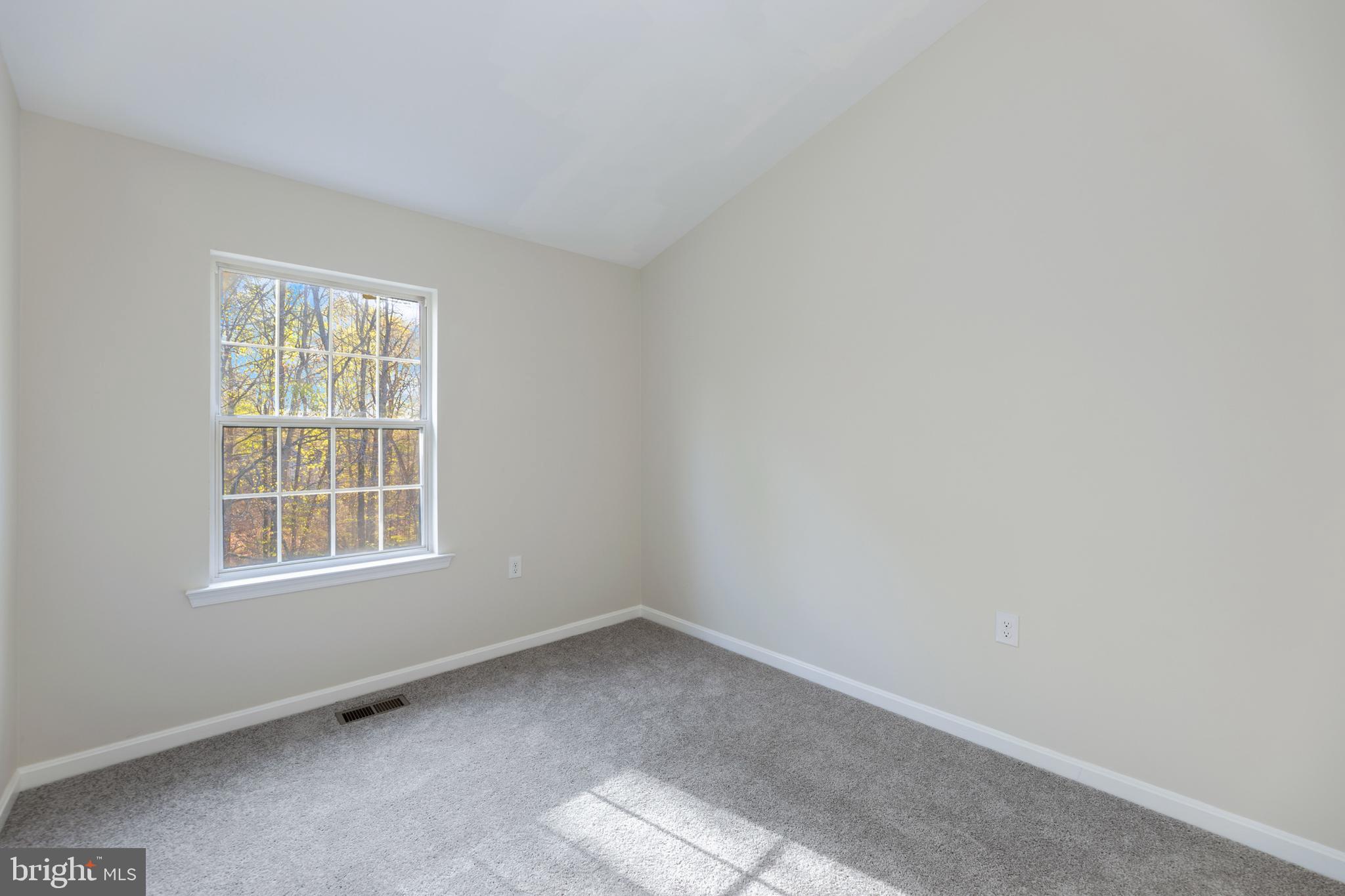 5121 Spring Branch Boulevard Dumfries, VA 22025 - Photo 25 of 39