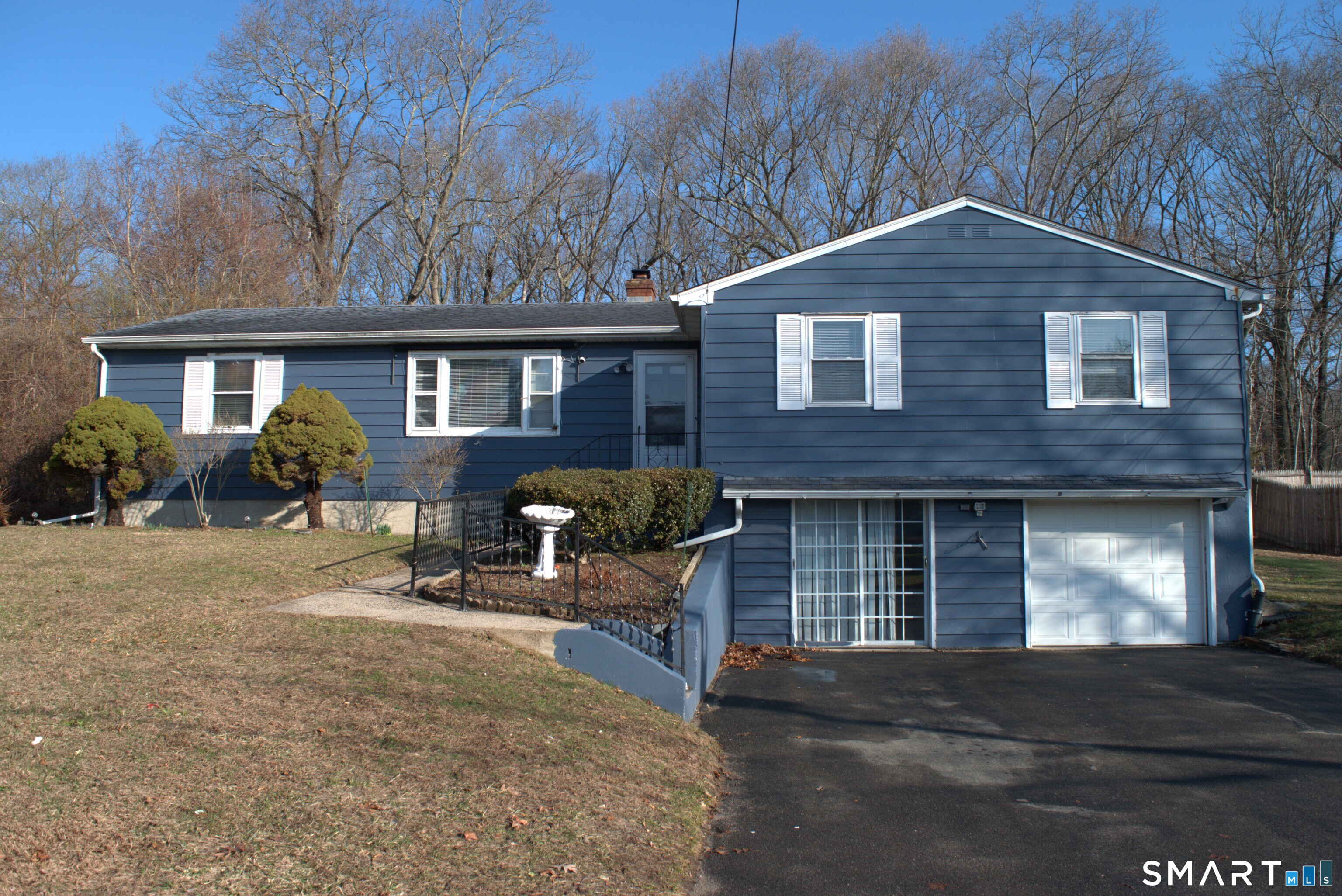 38 Sunnybrook Lane Clinton, CT 06413 - Photo 1 of 1