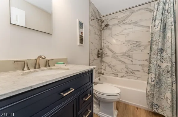 $725,000 | 434 Charlestown Road, Hampton, NJ 08827