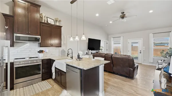 $234,999 | 230 Navarro Crossing, Unit 6B, Seguin, TX 78155