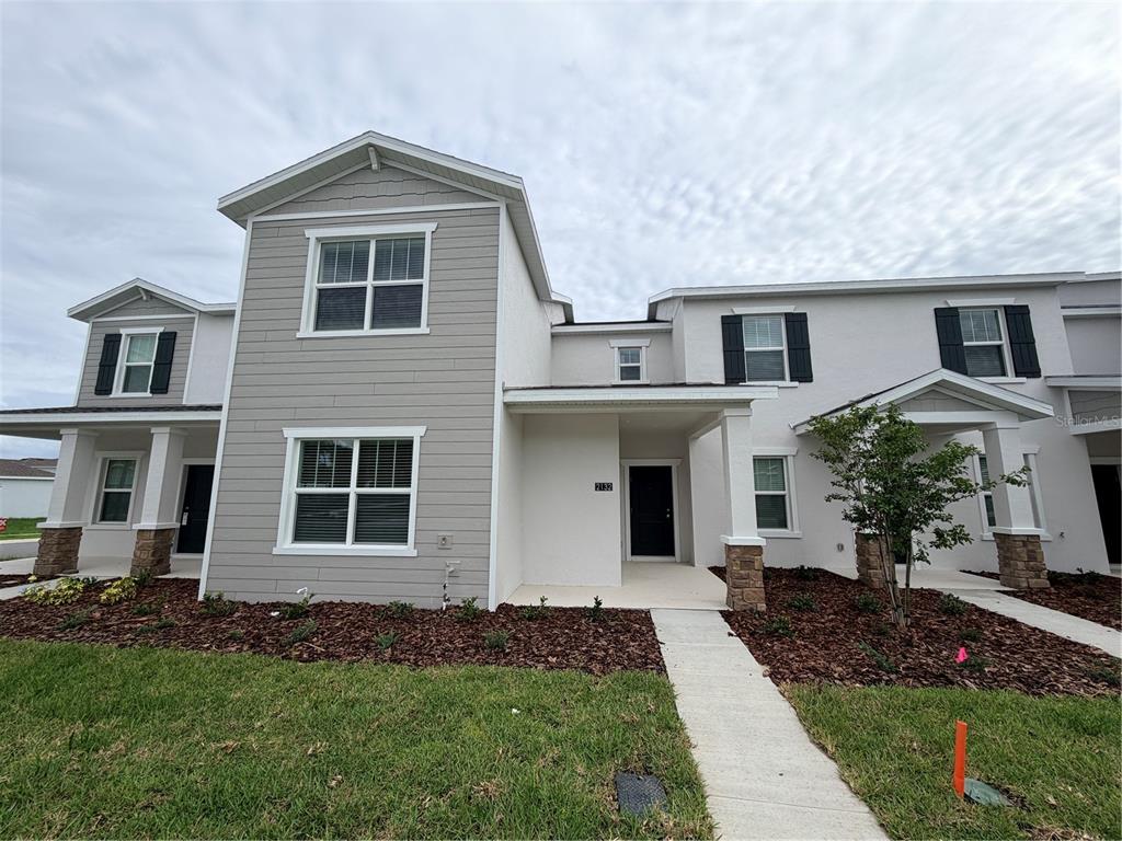 2132 Rider Rain Lane Apopka, FL 32703 - Photo 2 of 37