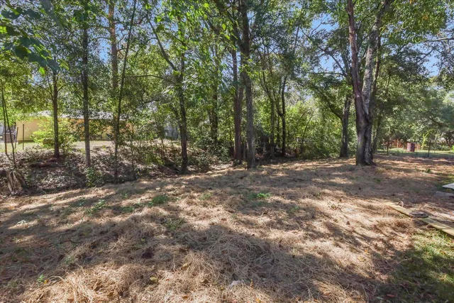 $220,000 | 263 White Oak Drive, Tallahassee, FL 32305