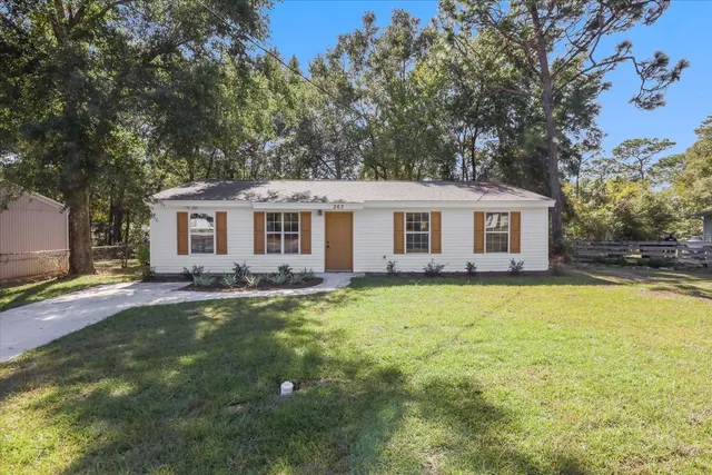 $220,000 | 263 White Oak Drive, Tallahassee, FL 32305