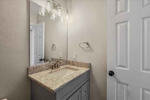 $220,000 | 263 White Oak Drive, Tallahassee, FL 32305