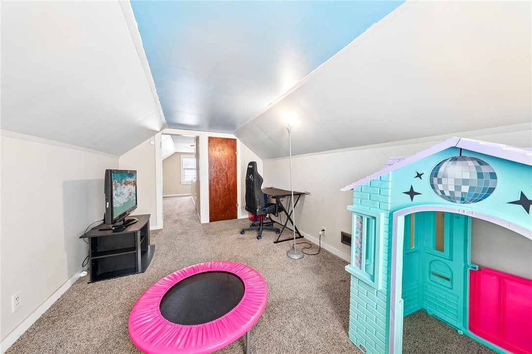 181 Leonard Road Greece, NY 14616 - Photo 20 of 31 Bedroom #3 / Office / Playroom