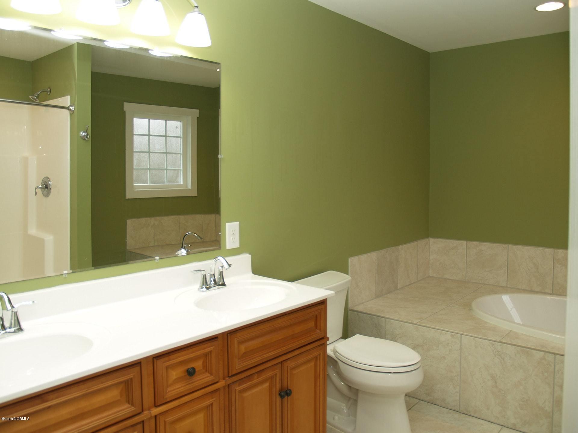 876 Sloop Point Road Hampstead, NC 28443 - Photo 16 of 28 018-259731-(21)_resampled