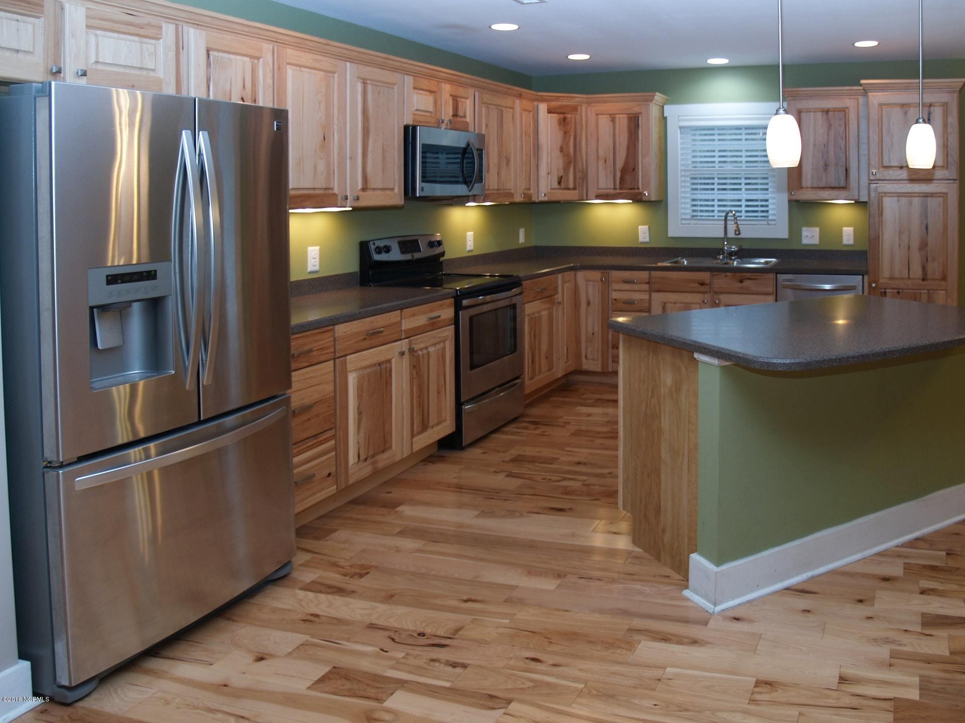 876 Sloop Point Road Hampstead, NC 28443 - Photo 10 of 28 012-259731-(14)_resampled