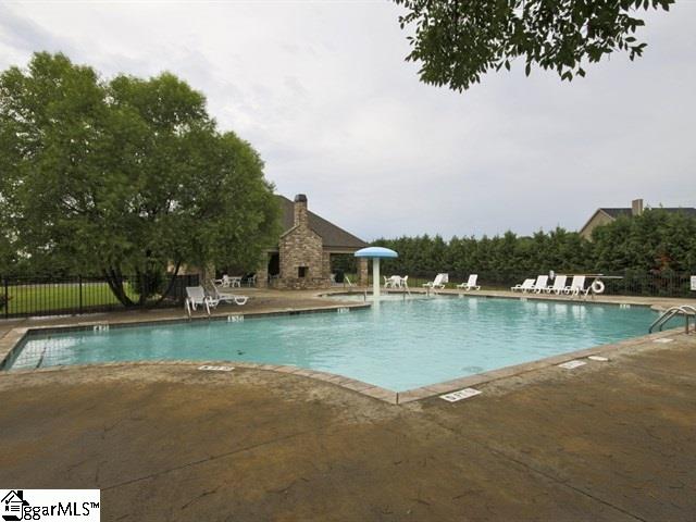 109 Ridgewater Court Fountain Inn, SC 29644 - Photo 34 of 36