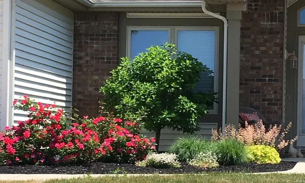 $313,500 | 230 Broadmore Circle, Angola, IN 46703