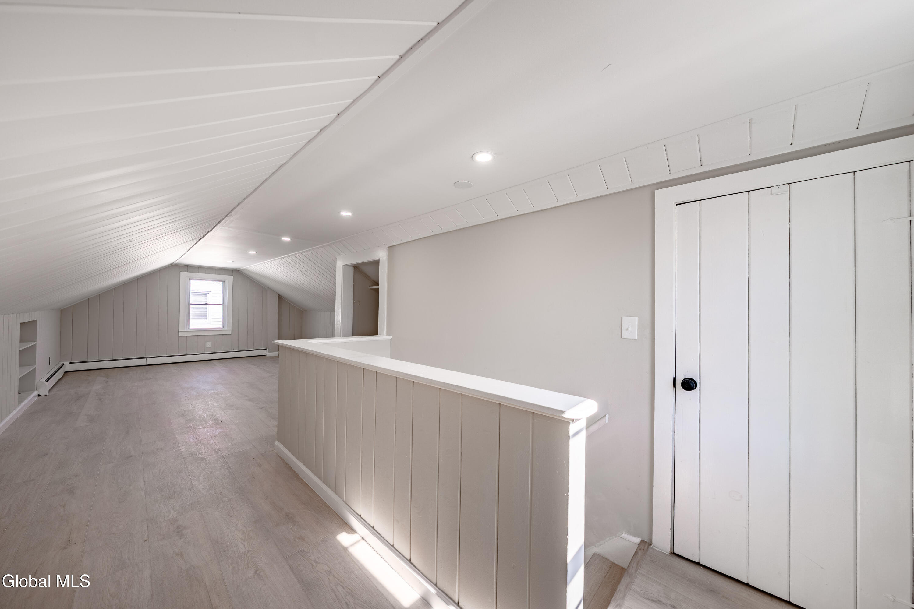 2088 Caldicott Road Schenectady, NY 12303 - Photo 18 of 22 DSC00198-HDR