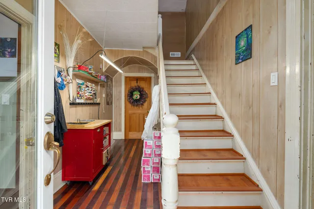 $274,900 | 217 Opie Arnold Road, Limestone, TN 37681